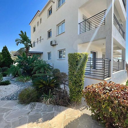 Spacious Sea View Apartment Klorakas Eksteriør bilde