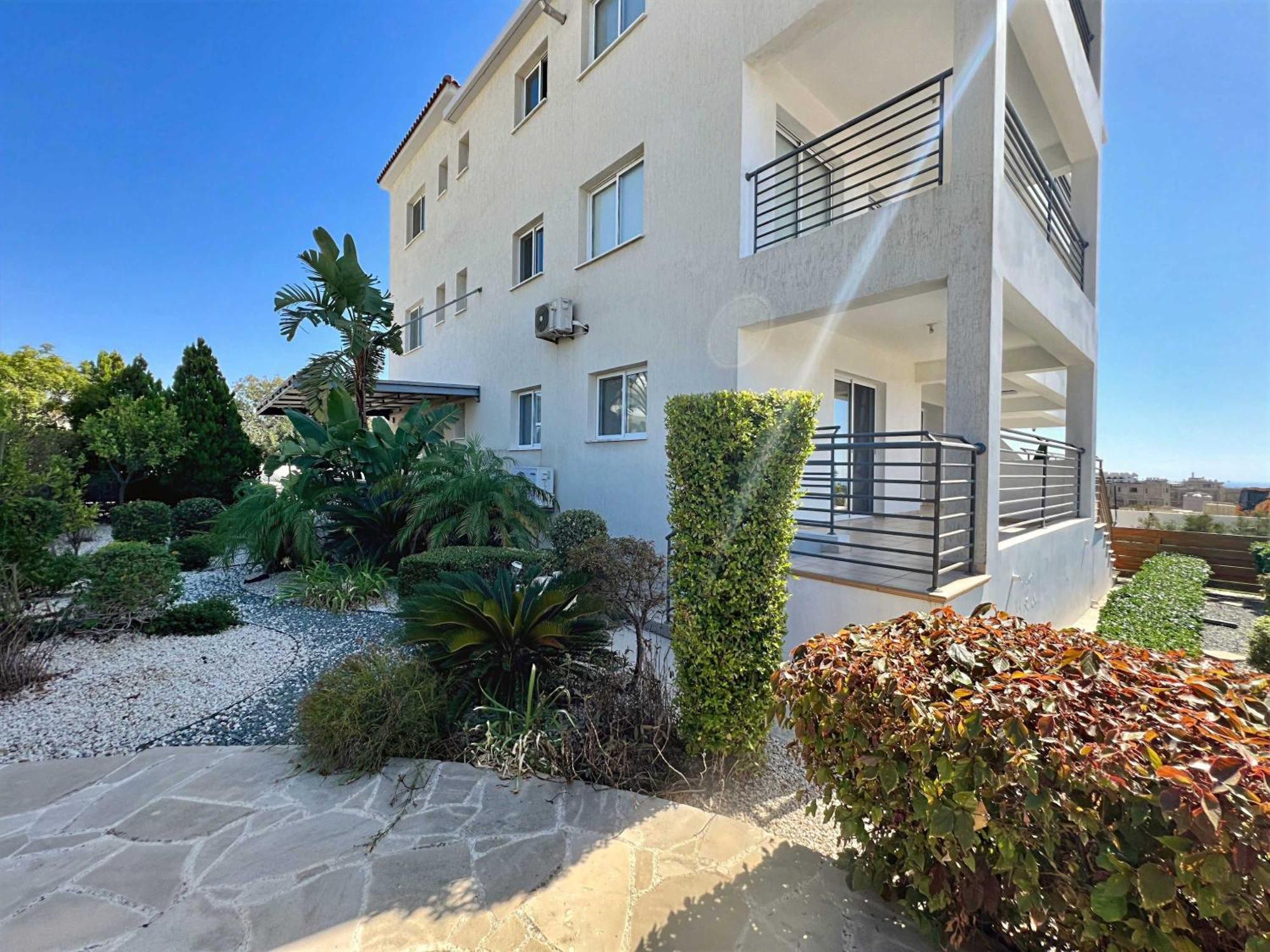 Spacious Sea View Apartment Klorakas Eksteriør bilde